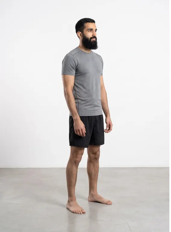 Bodyweight Squats, position 1