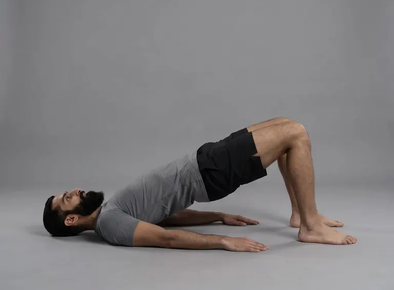 Glute Bridges, position 2